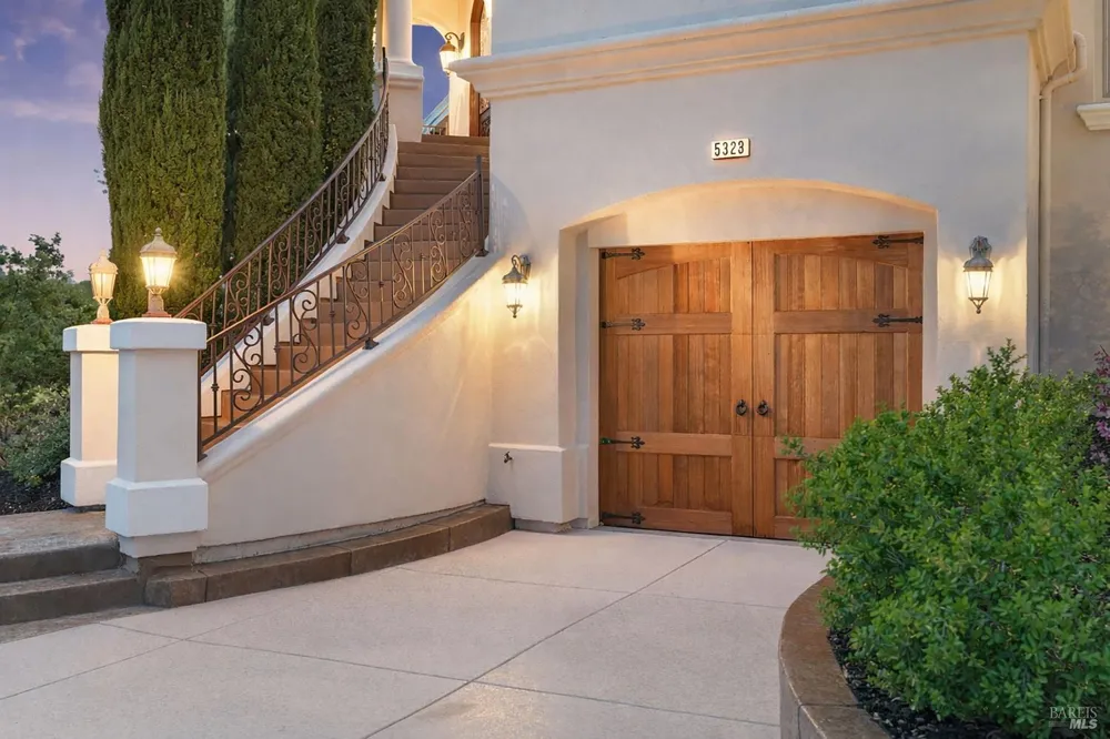 5323 Laurel Ridge Court Fairfield, CA 94534