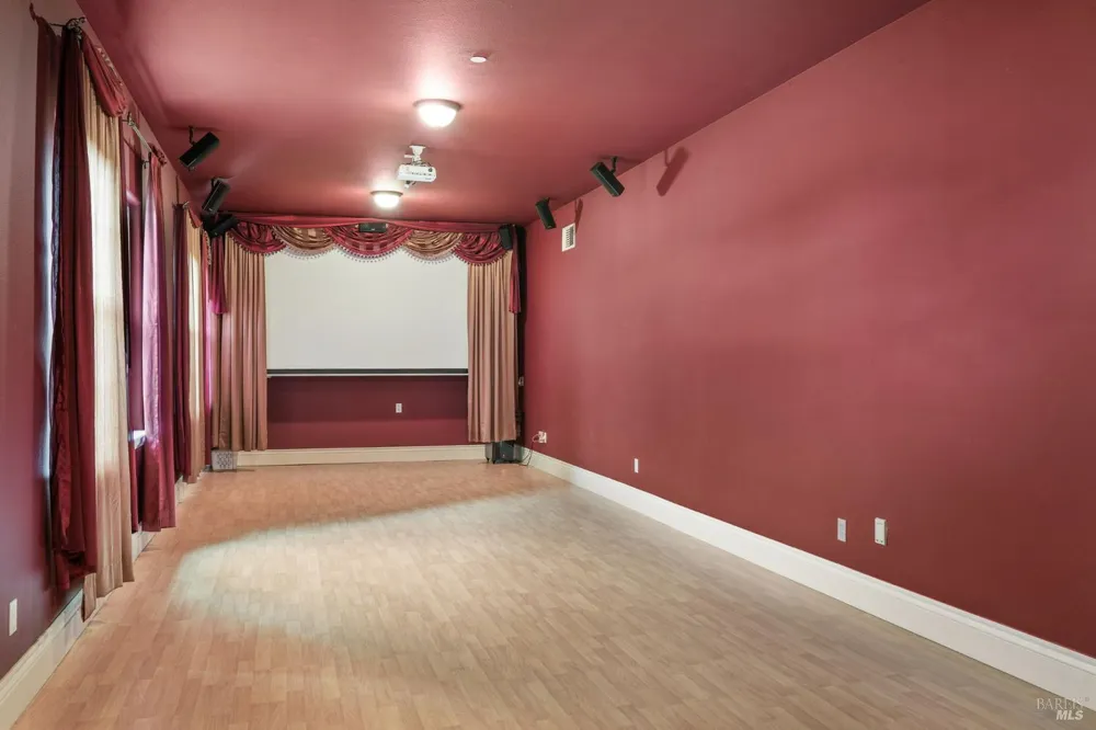 5323 Laurel Ridge Court Fairfield, CA 94534