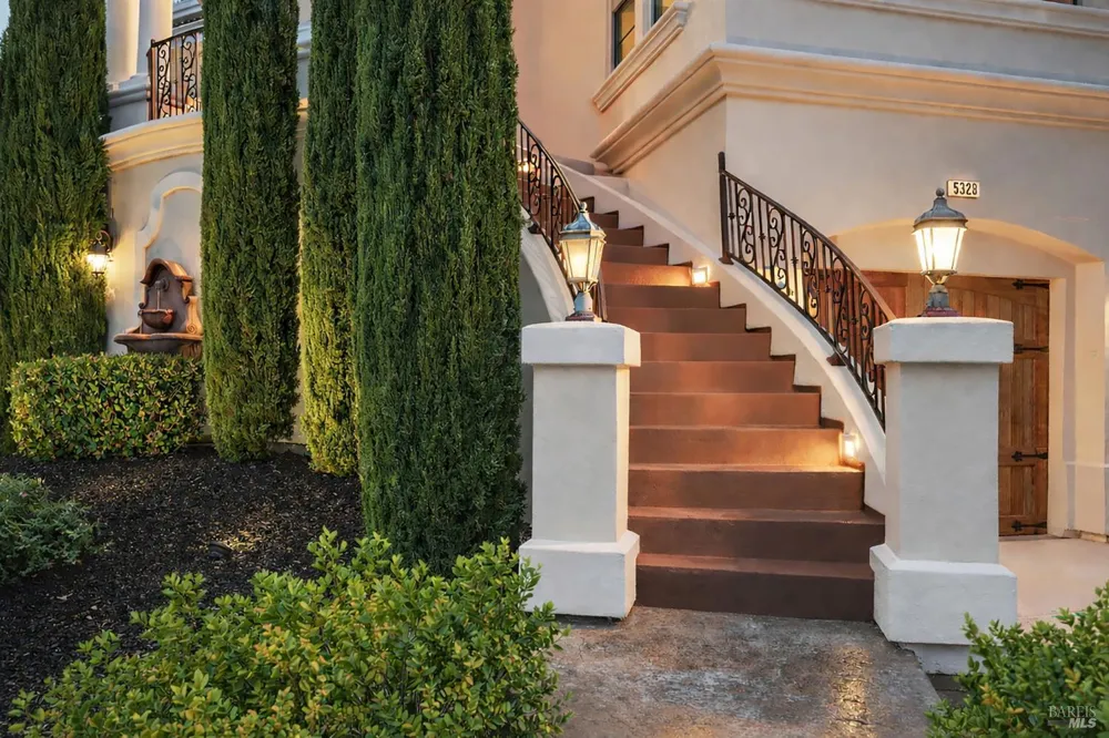 5323 Laurel Ridge Court Fairfield, CA 94534