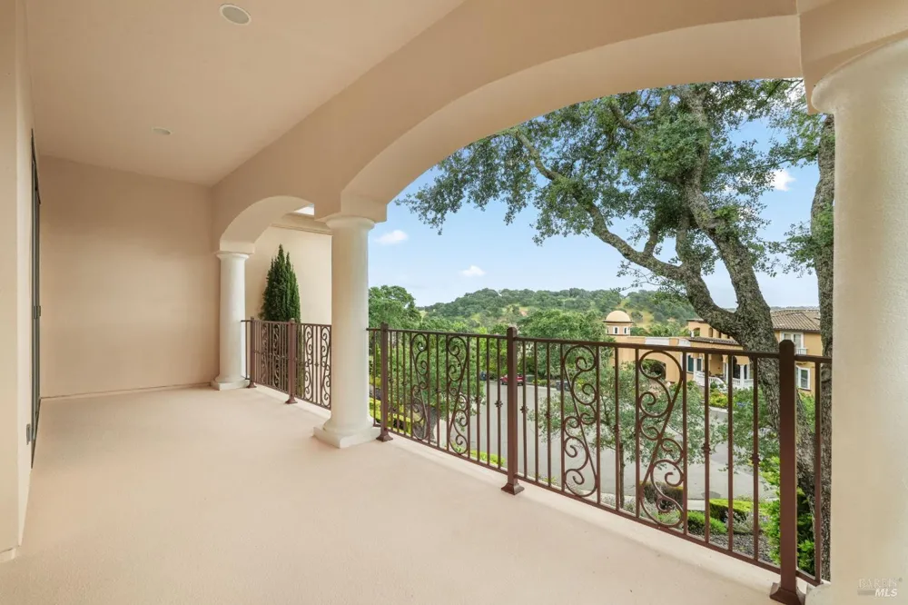 5323 Laurel Ridge Court Fairfield, CA 94534