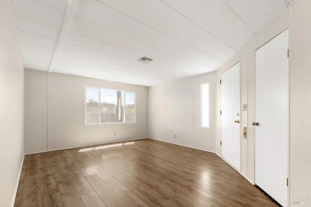 150 Silverado Trail ##31 Napa, CA 94559