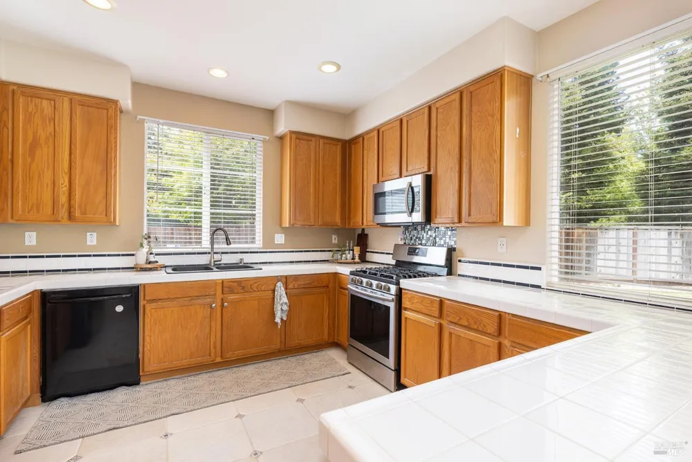 4122 Cedar Creek Court Fairfield, CA 94534