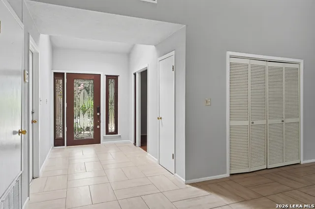 10914 Link San Antonio, TX 78213