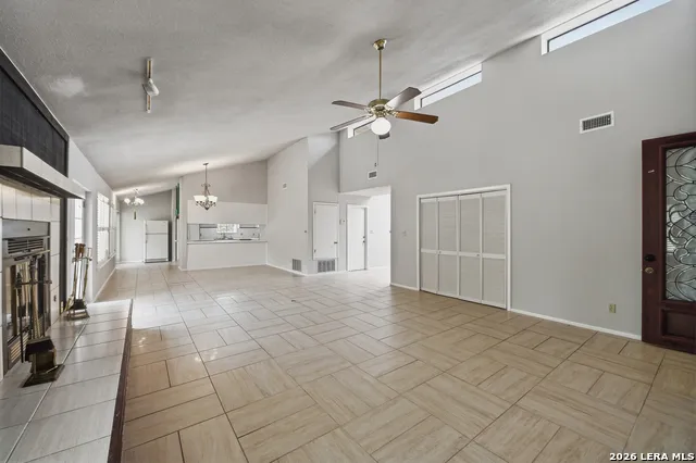 10914 Link San Antonio, TX 78213