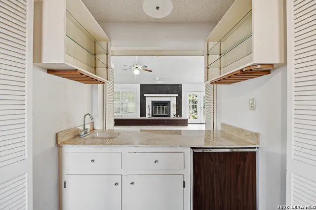10914 Link San Antonio, TX 78213