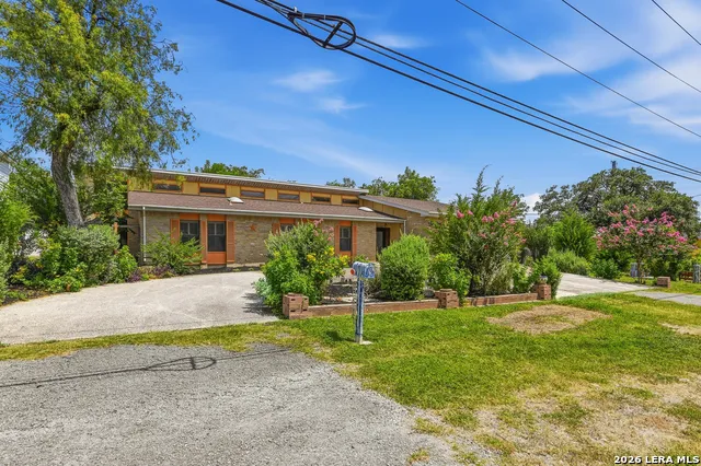 10914 Link San Antonio, TX 78213