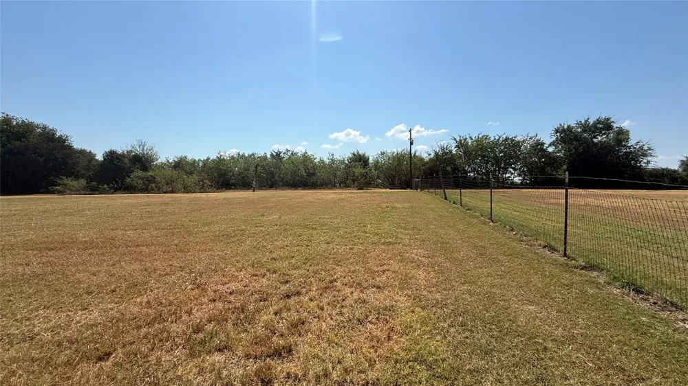 CR 2170 Corsicana, TX 75109