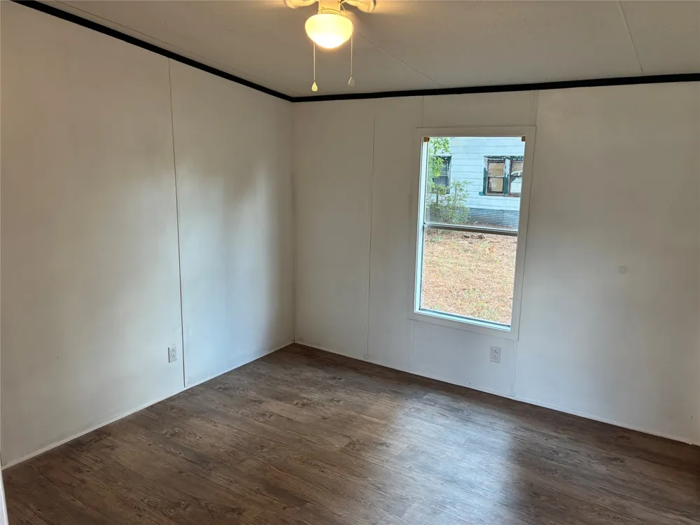 5372 AN CR 137 Elkhart, TX 75839