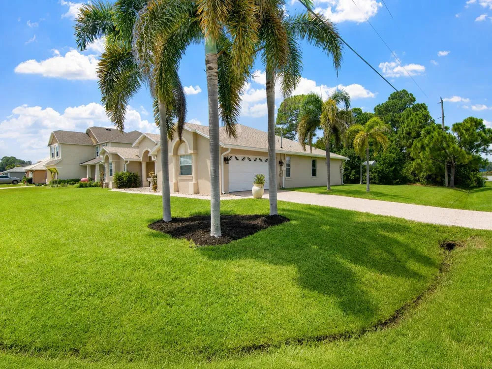 3402 SW Edo Street Port St. Lucie, FL 34953