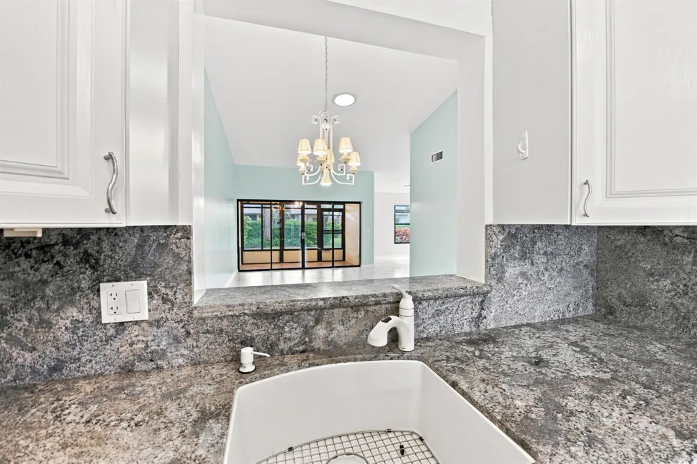 3872 Vine Trail #D Lake Worth, FL 33467