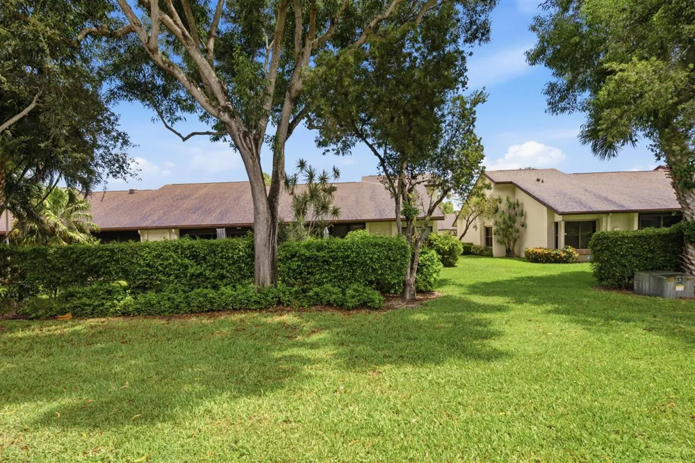 3872 Vine Trail #D Lake Worth, FL 33467