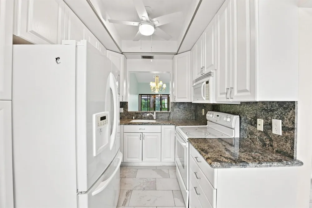 3872 Vine Trail #D Lake Worth, FL 33467