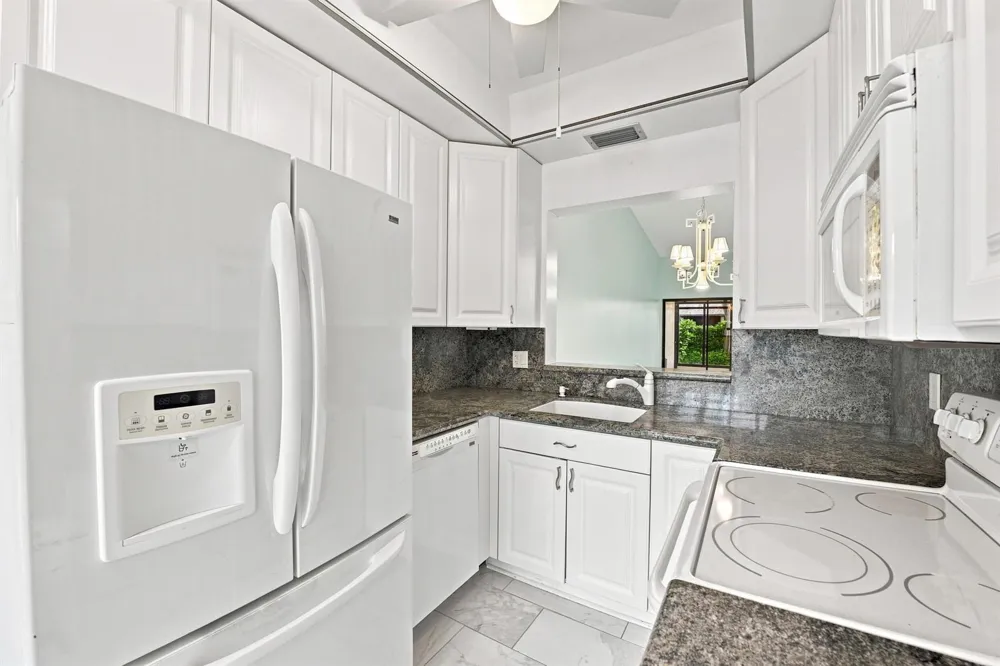 3872 Vine Trail #D Lake Worth, FL 33467
