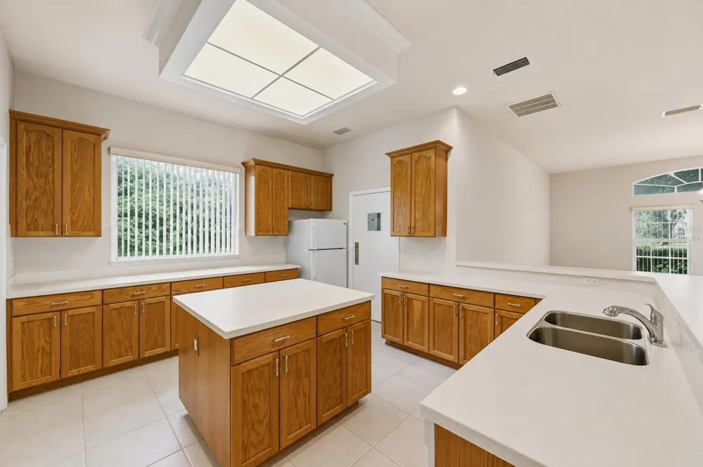 13750 DOWLING LANE Odessa, FL 33556