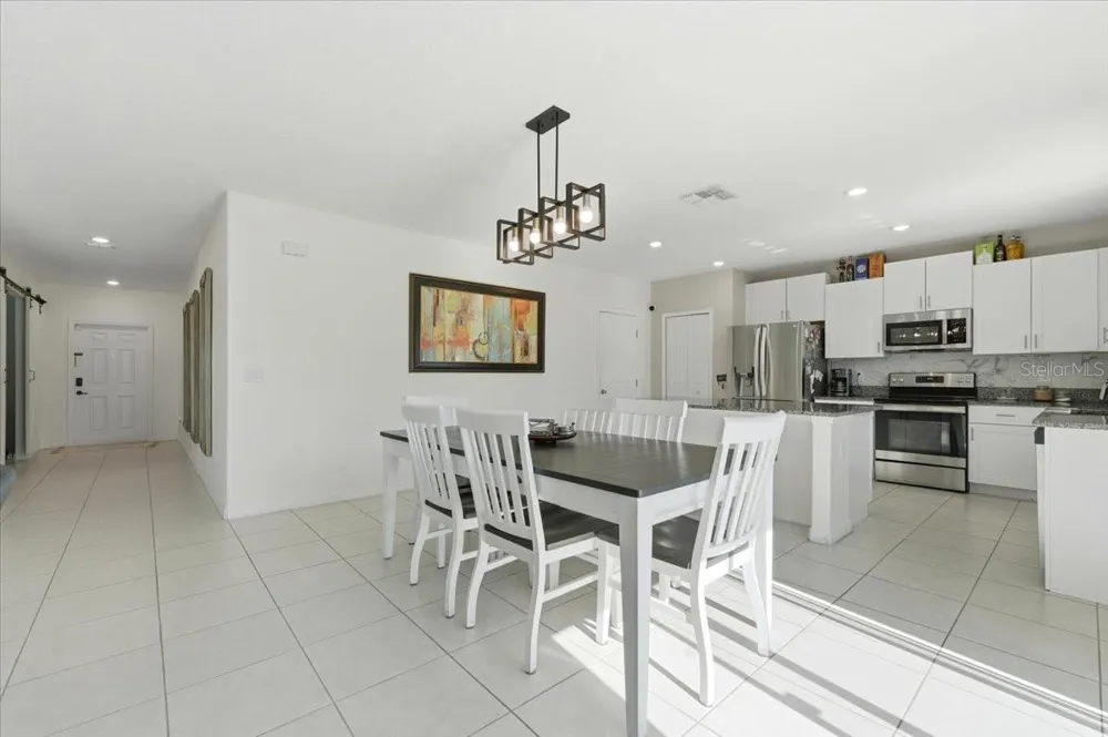 2175 OLD MINING ROAD Lakeland, FL 33801