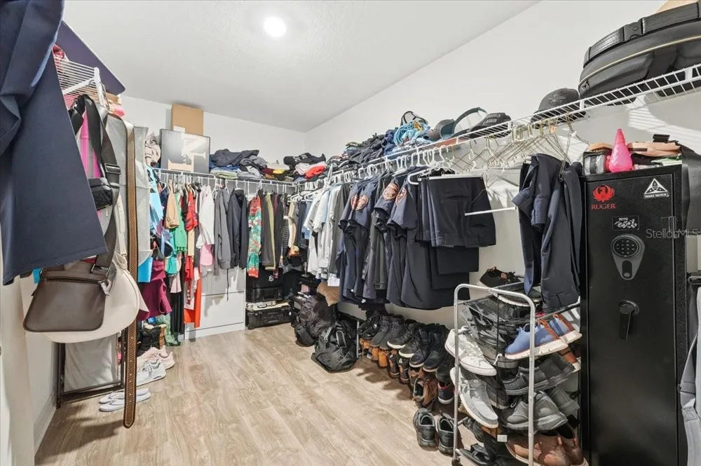 2175 OLD MINING ROAD Lakeland, FL 33801