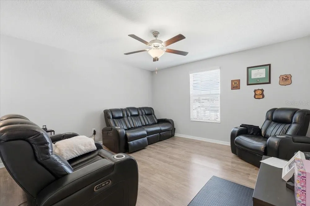 2175 OLD MINING ROAD Lakeland, FL 33801