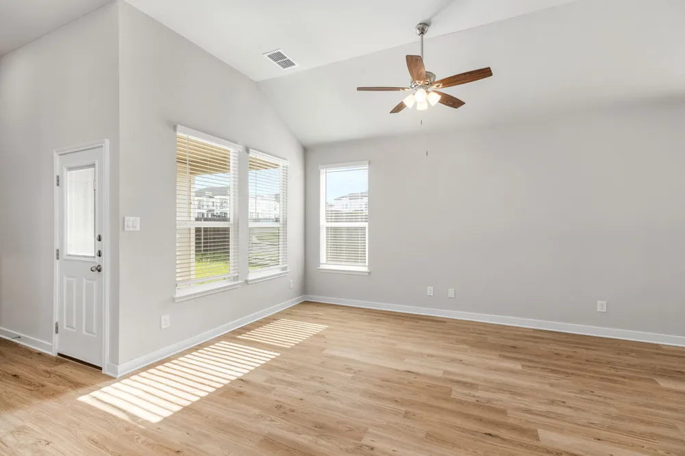 158 Schrader Drive #B Buda, TX 78610