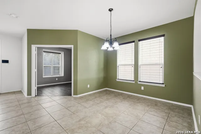 1311 Plaza Lake Dr San Antonio, TX 78245