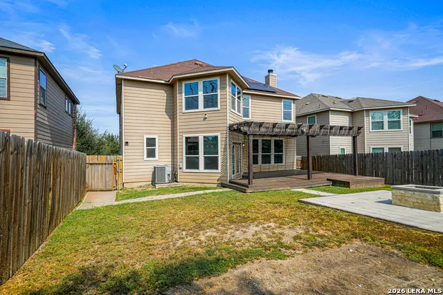 1311 Plaza Lake Dr San Antonio, TX 78245