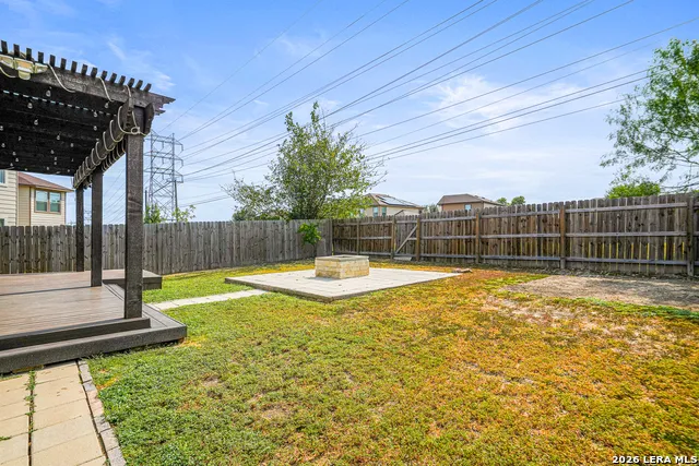 1311 Plaza Lake Dr San Antonio, TX 78245