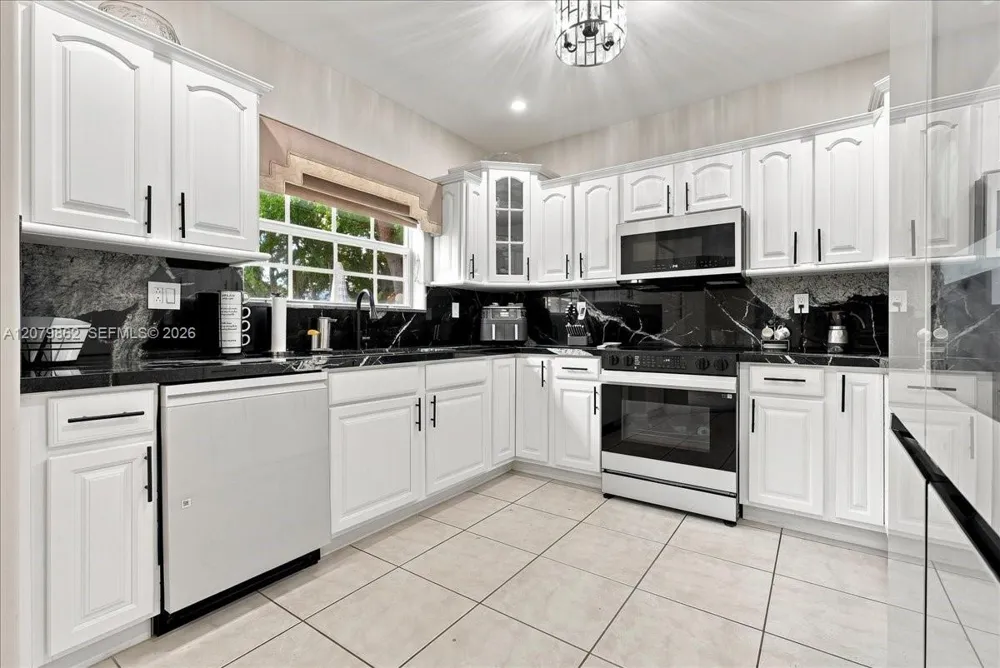 Address Not Shown Miami Lakes, FL 33016