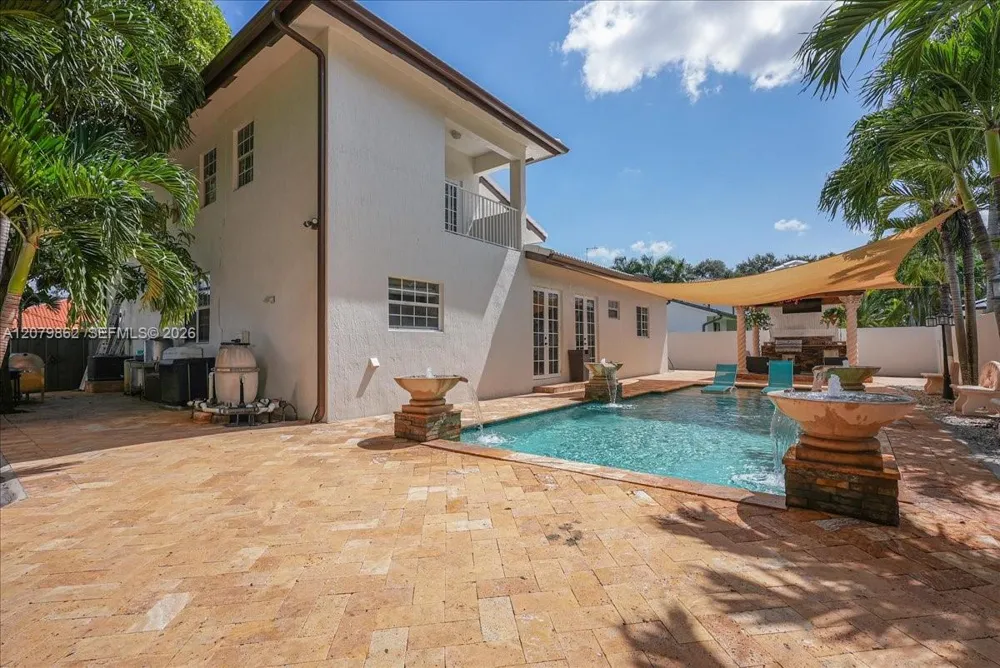 Address Not Shown Miami Lakes, FL 33016