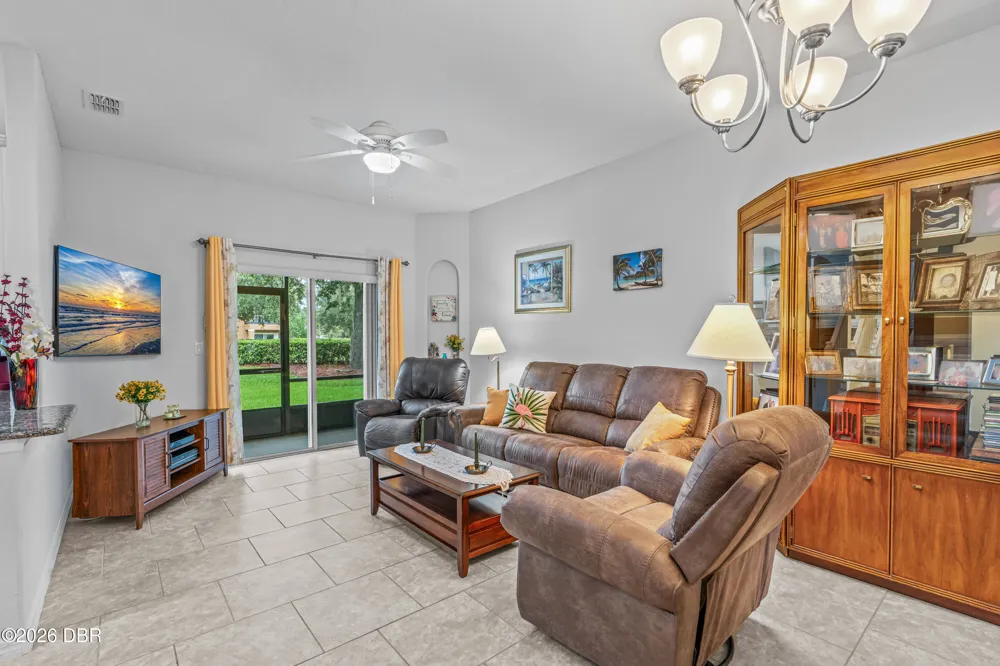 104 Misty Glen Lane Daytona Beach, FL 32124