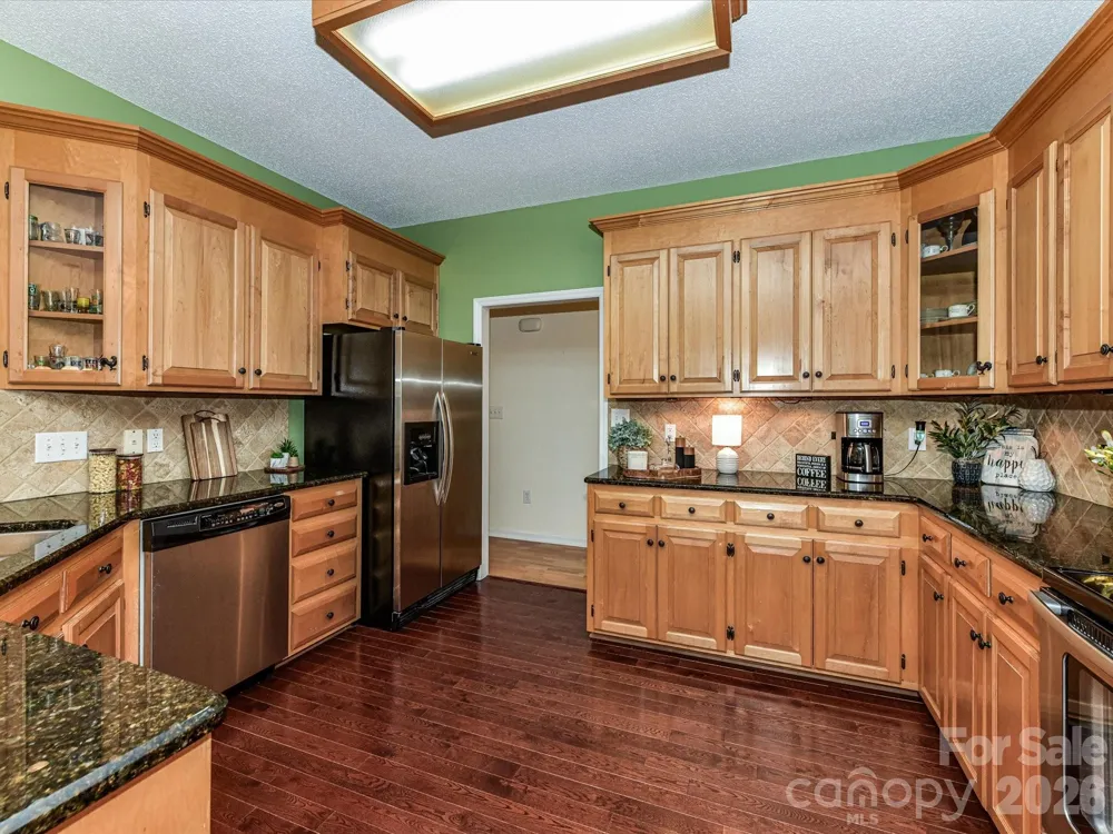 8227 Laurel Oak Court Harrisburg, NC 28075