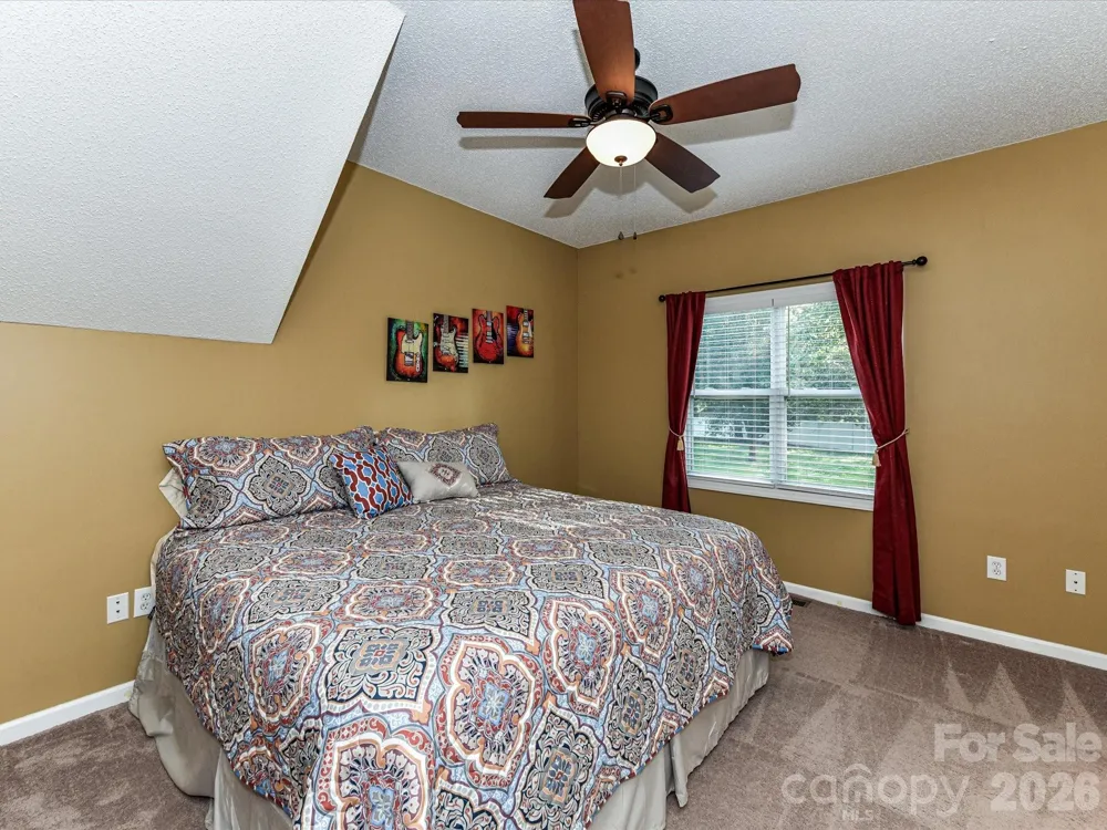 8227 Laurel Oak Court Harrisburg, NC 28075