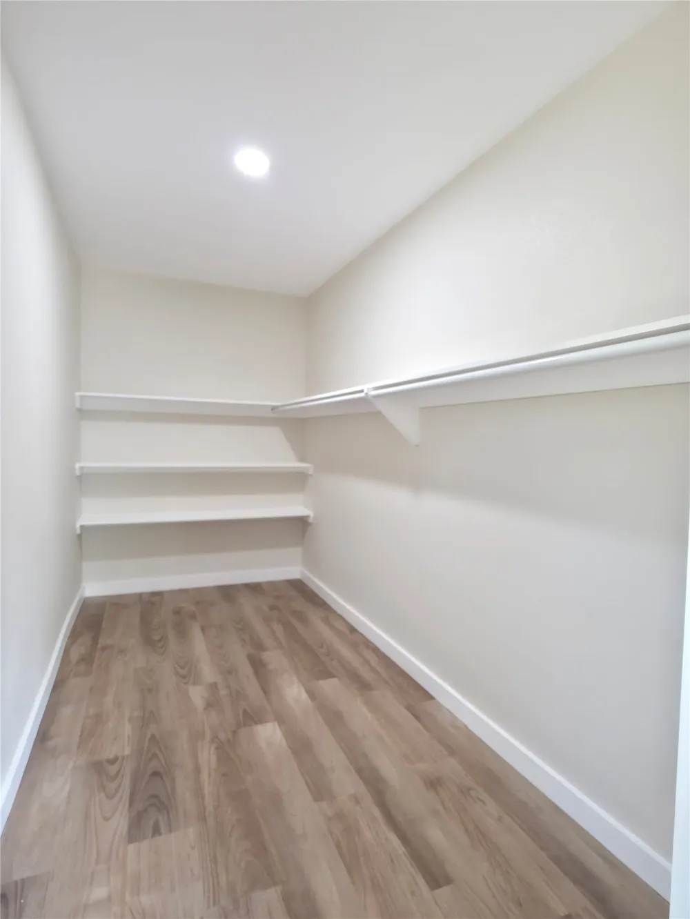 109 Cernosek Road La Grange, TX 78945