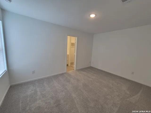 8551 GREEN BLISS San Antonio, TX 78223