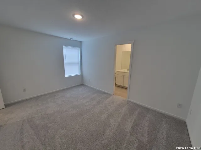 8551 GREEN BLISS San Antonio, TX 78223