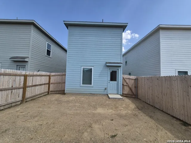 8551 GREEN BLISS San Antonio, TX 78223