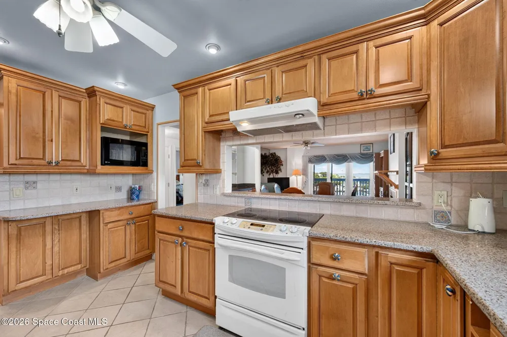 1208 E River Drive #502 Melbourne, FL 32901