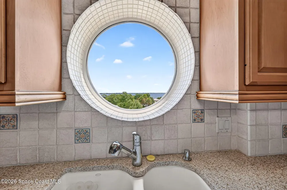 1208 E River Drive #502 Melbourne, FL 32901
