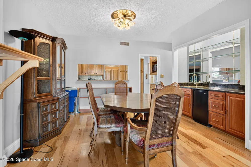 1208 E River Drive #502 Melbourne, FL 32901