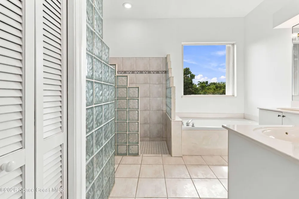 511 Royston Lane Melbourne, FL 32940