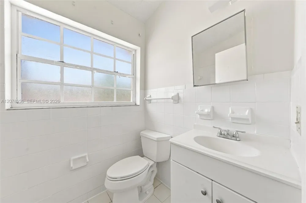 402 NW 44th Ave #1 Miami, FL 33126