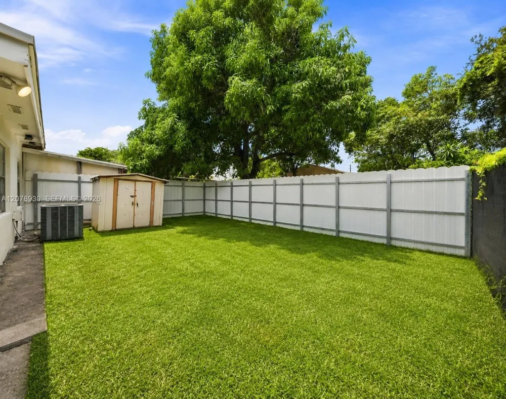 402 NW 44th Ave #1 Miami, FL 33126