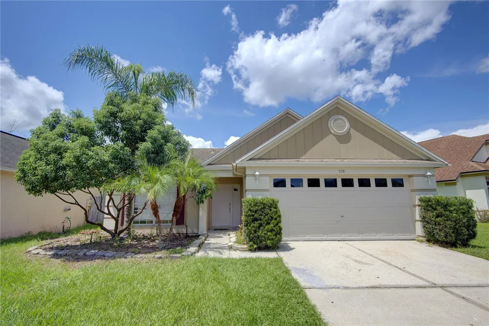 538 QUEENSBRIDGE DRIVE Lake Mary, FL 32746