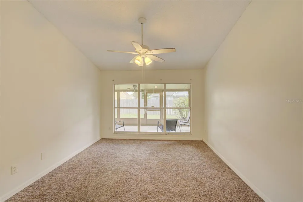 538 QUEENSBRIDGE DRIVE Lake Mary, FL 32746