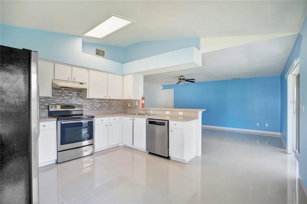 561 15TH STREET Holly Hill, FL 32117