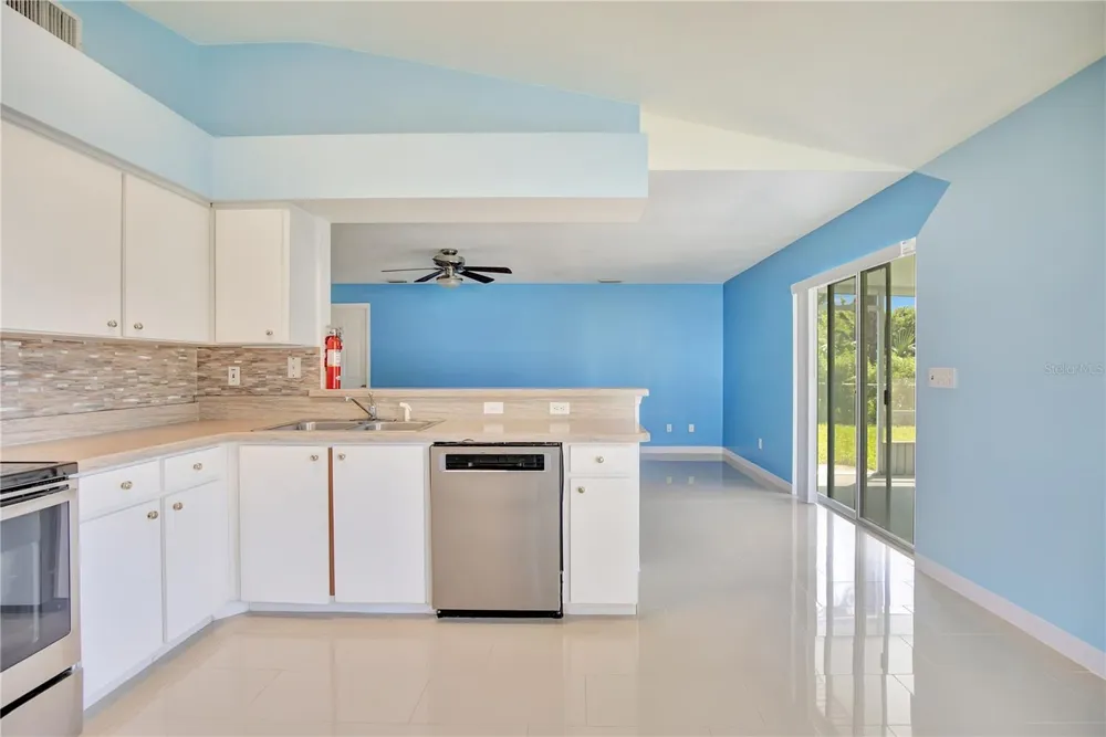 561 15TH STREET Holly Hill, FL 32117