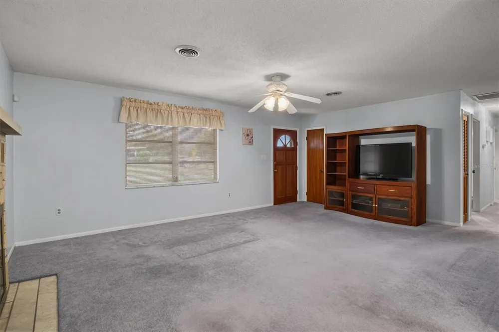 515 7TH STREET Lake Wales, FL 33853