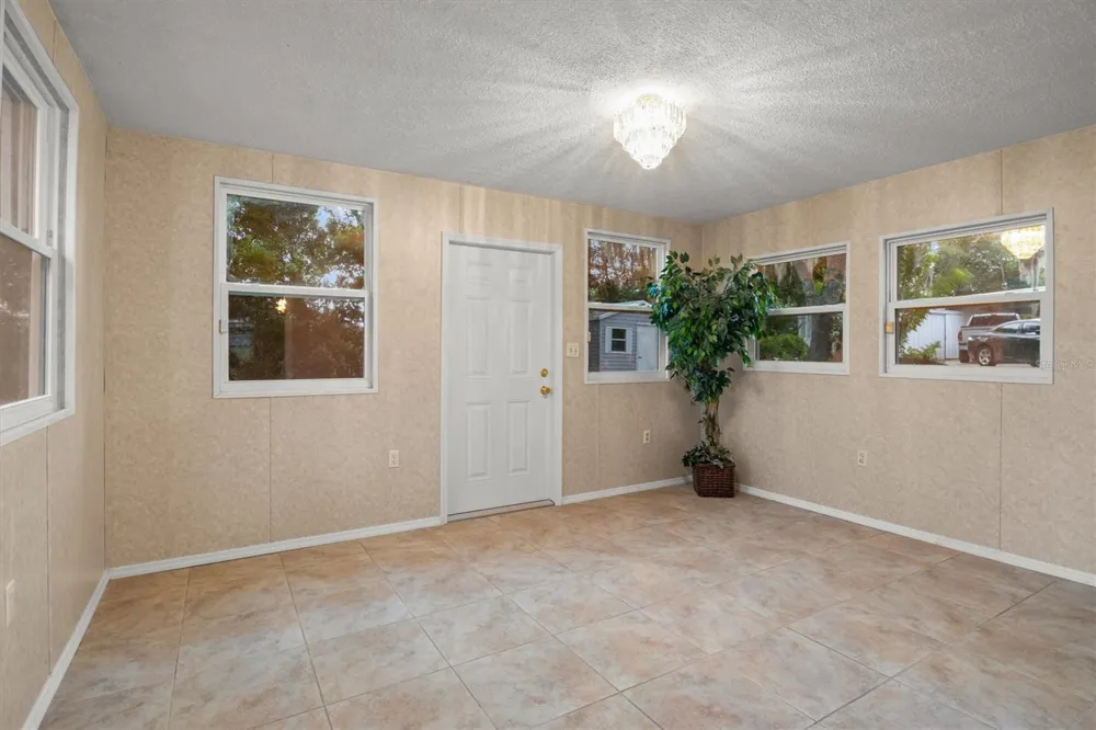 515 7TH STREET Lake Wales, FL 33853