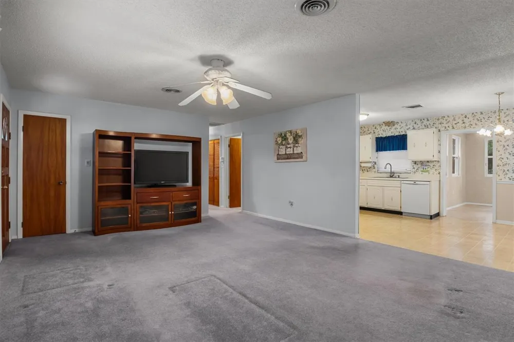 515 7TH STREET Lake Wales, FL 33853