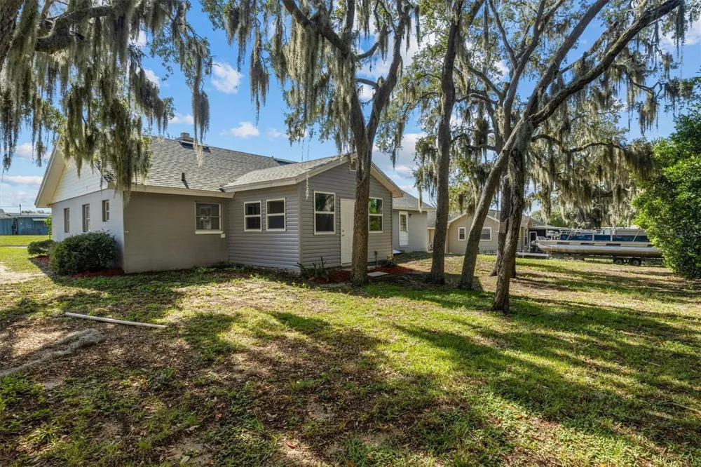 515 7TH STREET Lake Wales, FL 33853