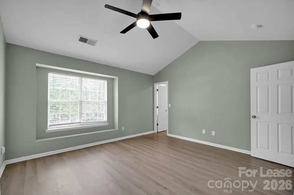 9653 Terrier Way Charlotte, NC 28269