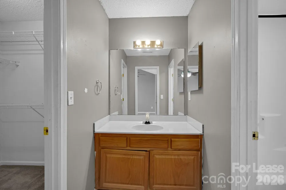 9653 Terrier Way Charlotte, NC 28269